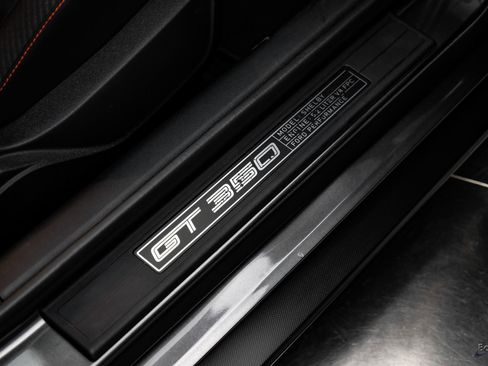 Used 2016 Ford Mustang Shelby GT350R w/ GT350R Equipment Group 920A image 55