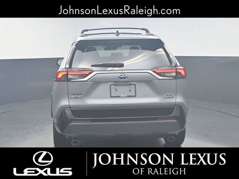 Used 2021 Toyota RAV4 XSE image 8