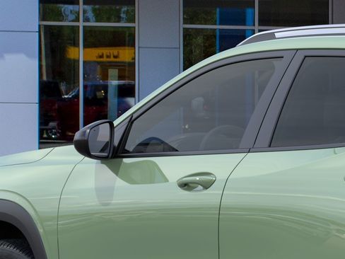 New 2026 Chevrolet Trax ACTIV w/ Driver Confidence Package FWD image 12