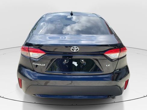 Certified 2022 Toyota Corolla LE FWD image 6