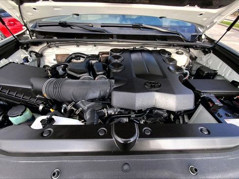 Used 2023 Toyota 4Runner SR5 Premium image 31