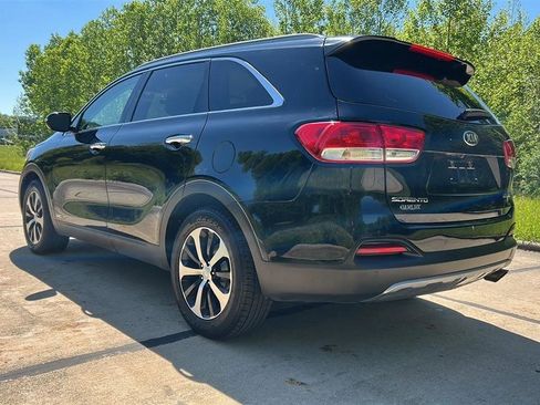 Used 2016 Kia Sorento EX AWD/4WD image 11