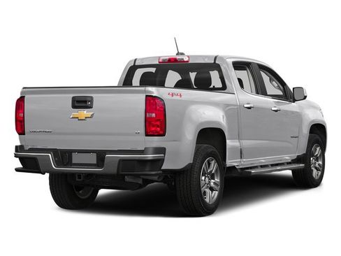 Used 2016 Chevrolet Colorado LT w/ LT Convenience Package AWD/4WD image 2