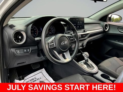 Used 2021 Kia Forte LXS FWD image 16