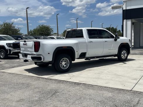 New 2026 GMC Sierra 3500 Denali w/ Denali Reserve Package AWD/4WD image 4