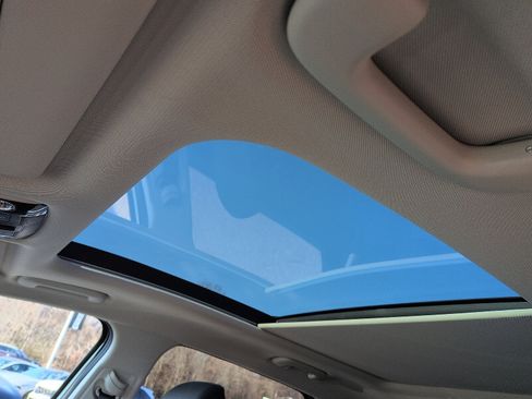 New 2026 Kia Sportage EX image 10