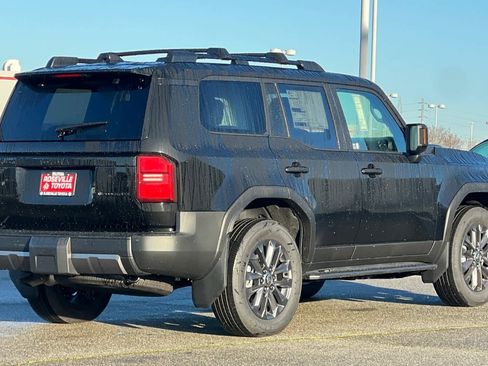 Used 2026 Toyota Land Cruiser image 2