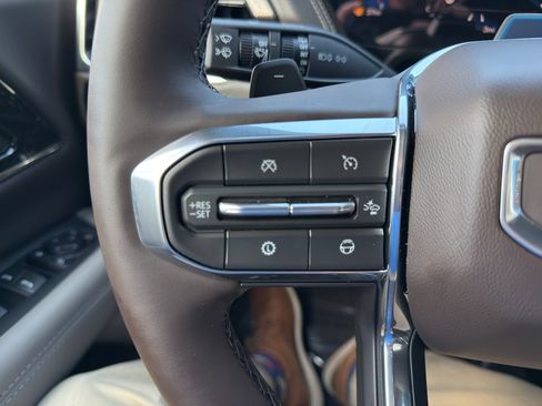 New 2026 GMC Yukon Elevation image 22