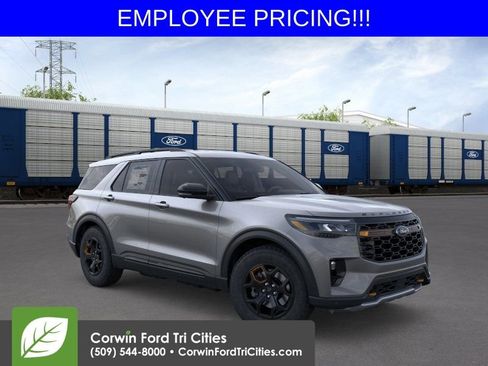 New 2026 Ford Explorer Tremor AWD/4WD image 1