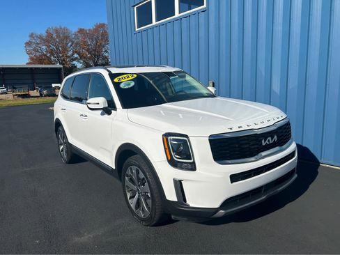 Used 2022 Kia Telluride S image 37