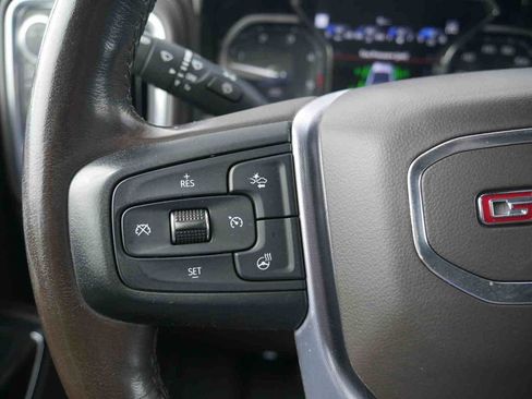 Used 2020 GMC Sierra 2500 SLT w/ Technology Package AWD/4WD image 43