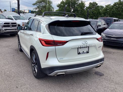 Used 2019 INFINITI QX50 Essential w/ Proactive Package AWD/4WD image 9