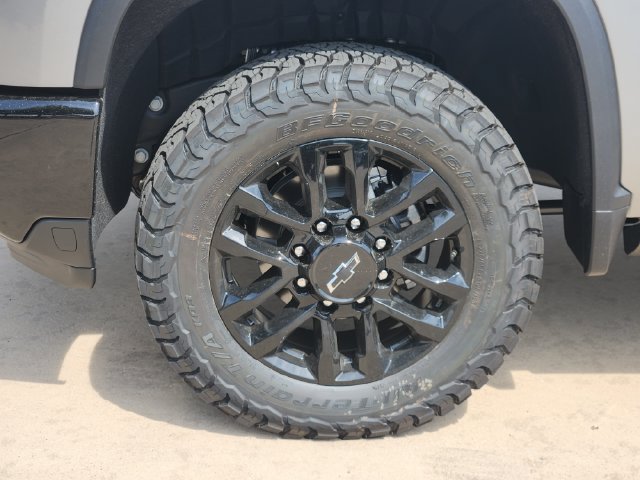 New 2026 Chevrolet Silverado 2500 LTZ w/ Trail Boss Package AWD/4WD image 18
