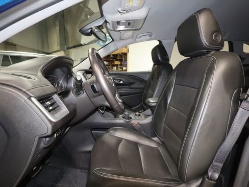 Certified 2022 GMC Terrain SLT w/ Elevation Edition image 22