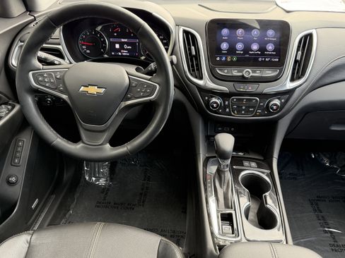 Used 2023 Chevrolet Equinox Premier image 20