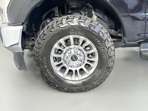 Used 2020 Ford F250 XLT w/ XLT Premium Package AWD/4WD image 33
