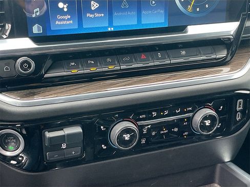 Used 2025 Chevrolet Silverado 1500 LT w/ Texas Edition Plus image 18