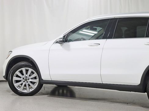 Used 2020 Mercedes-Benz GLC 300 GLC 300 w/ Parking Assistance Package image 11