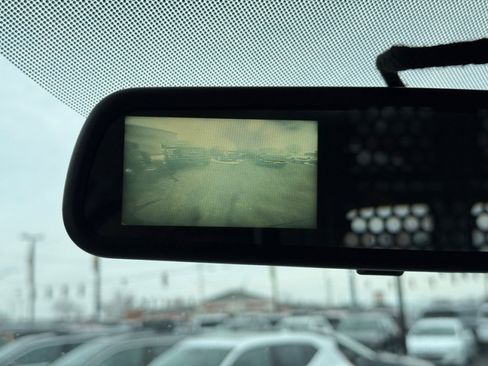 Used 2018 Chevrolet Express 2500 w/ Driver Convenience Package image 26