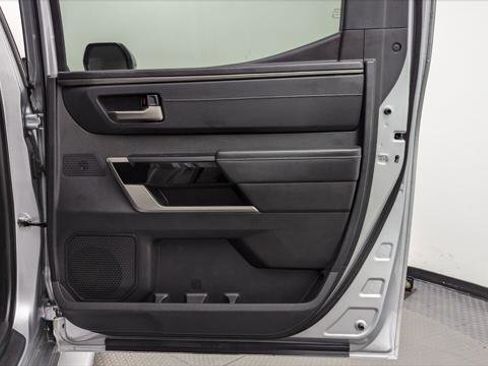 Used 2023 Toyota Tundra Limited image 19
