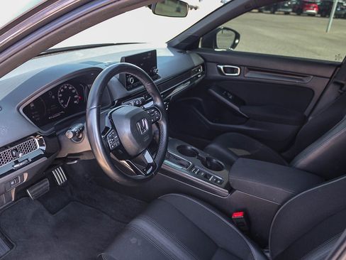 Used 2025 Honda Civic Sport image 19