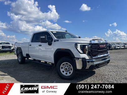 New 2025 GMC Sierra 2500 Pro w/ Convenience Package