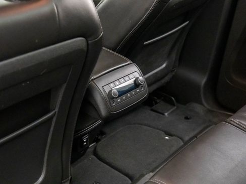 Used 2016 Buick Enclave Leather image 18