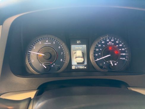 Used 2016 Toyota Sienna XLE Premium FWD image 14