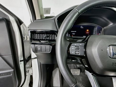 Used 2026 Honda CR-V EX-L image 10