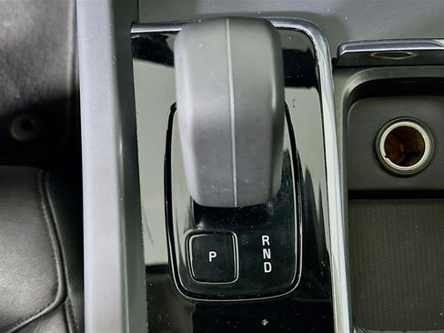 Used 2024 Volvo S60 B5 Core FWD image 25