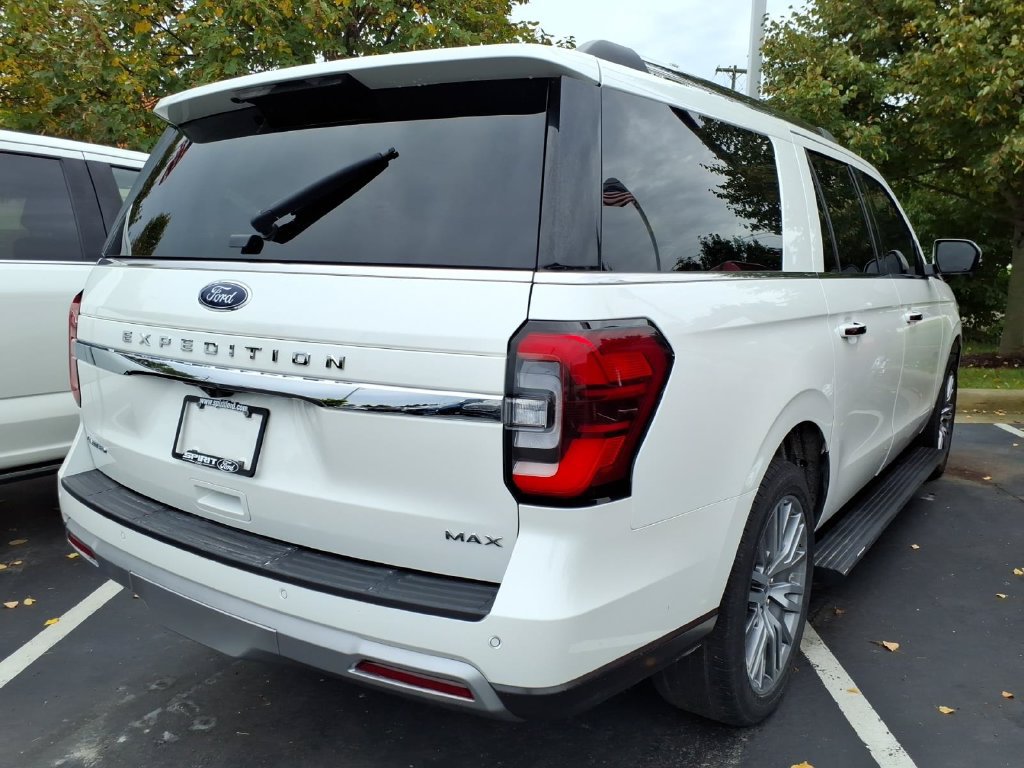 Certified 2023 Ford Expedition Max Limited AWD/4WD image 4