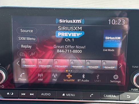 Used 2025 Nissan Rogue SV image 16