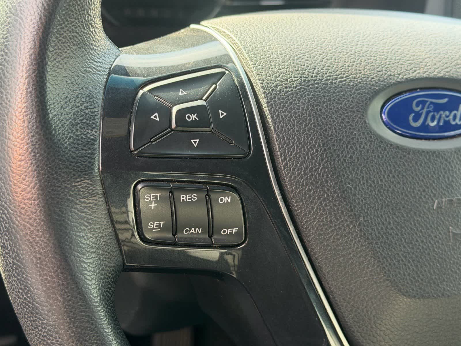 Used 2018 Ford Explorer Limited FWD image 11