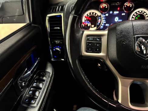 Used 2018 RAM 2500 Laramie w/ Convenience Group AWD/4WD image 23