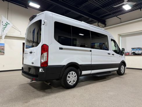 Used 2023 Ford Transit 350 XLT RWD image 5