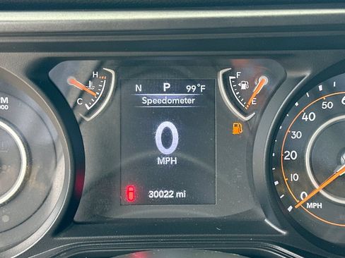 Used 2024 Jeep Wrangler Sport AWD/4WD image 12
