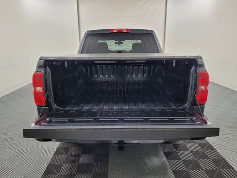 Used 2018 Chevrolet Silverado 1500 LT w/ LT Eassist Package image 29
