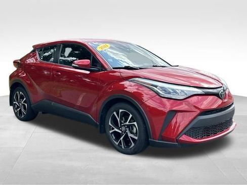 Used 2021 Toyota C-HR XLE FWD image 7