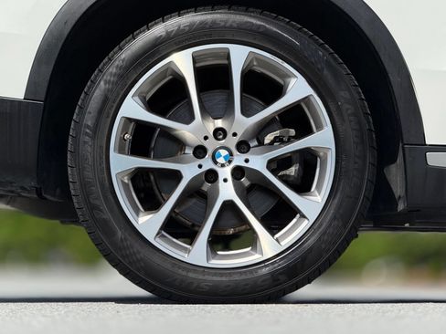 Used 2019 BMW X5 xDrive40i w/ Premium Package 2 AWD/4WD image 20
