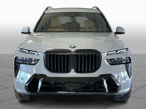 New 2026 BMW X7 xDrive40i image 3