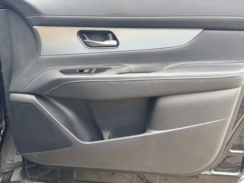 Used 2025 Nissan Murano SL AWD/4WD image 19
