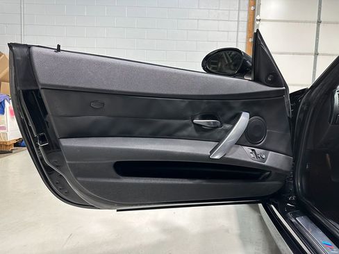 Used 2006 BMW M Roadster image 18