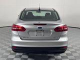 Used 2017 Ford Focus SE image 6