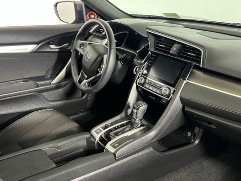 Used 2020 Honda Civic EX image 25