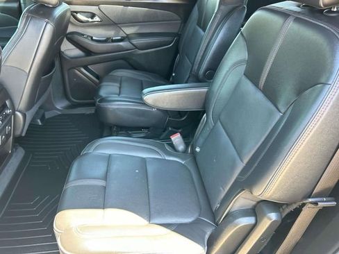 Certified 2023 Chevrolet Traverse RS AWD/4WD image 21