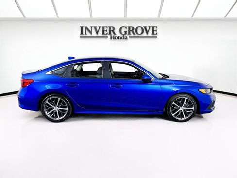 Used 2024 Honda Civic Touring image 4