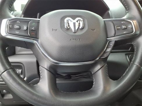 Used 2024 RAM 1500 Laramie image 11