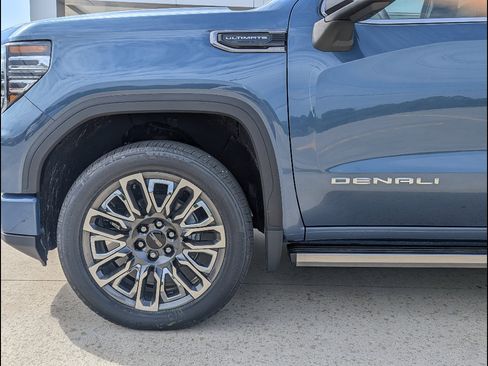 New 2026 GMC Sierra 1500 Denali Ultimate AWD/4WD image 10