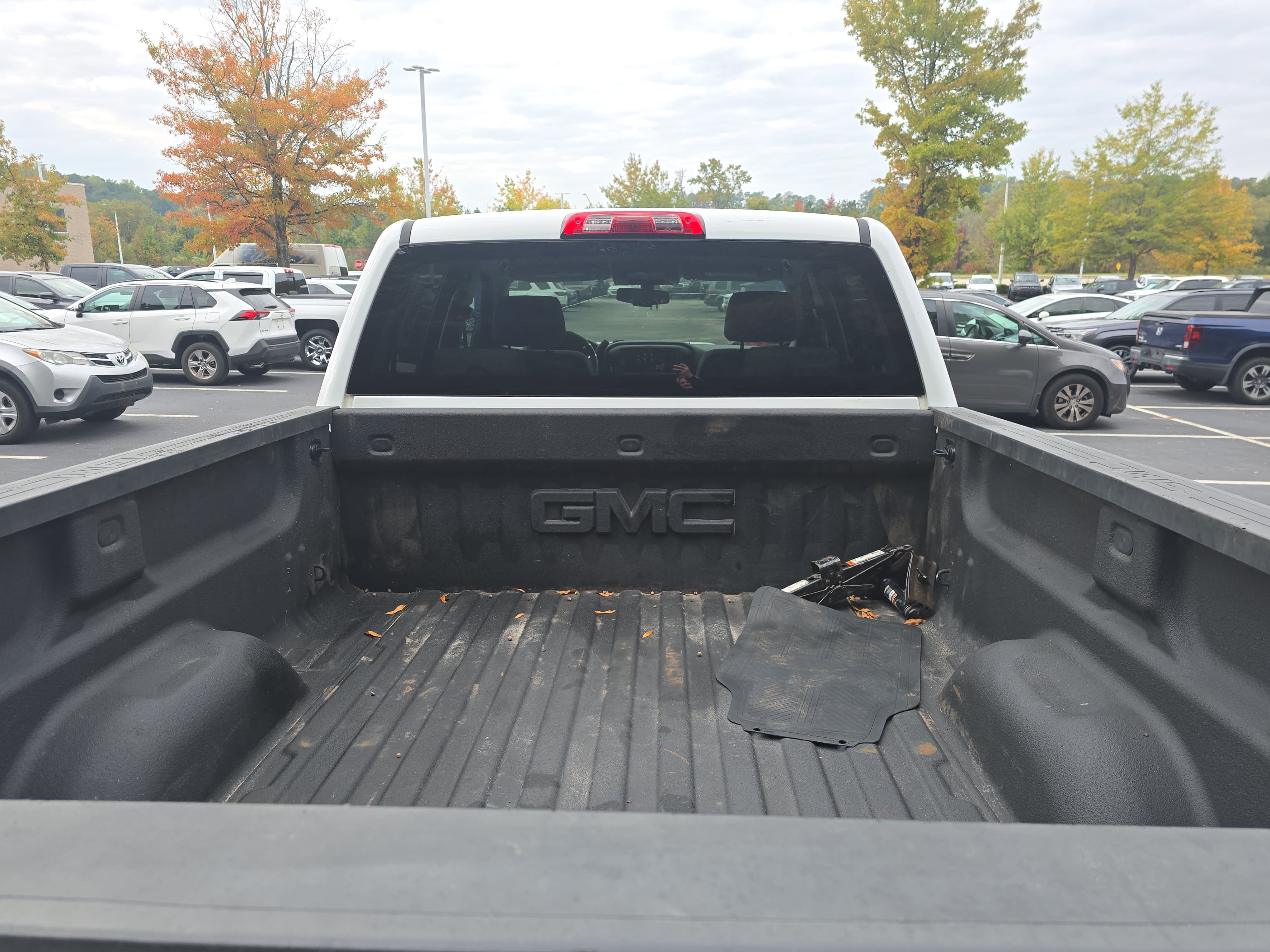 Used 2016 GMC Sierra 2500 4x4 Crew Cab w/ Sierra Convenience Package image 12