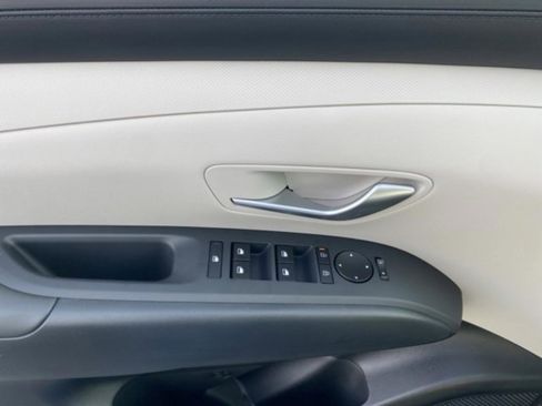 New 2026 Hyundai Tucson SE image 10